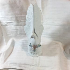 Lladro Message of Peace Dove